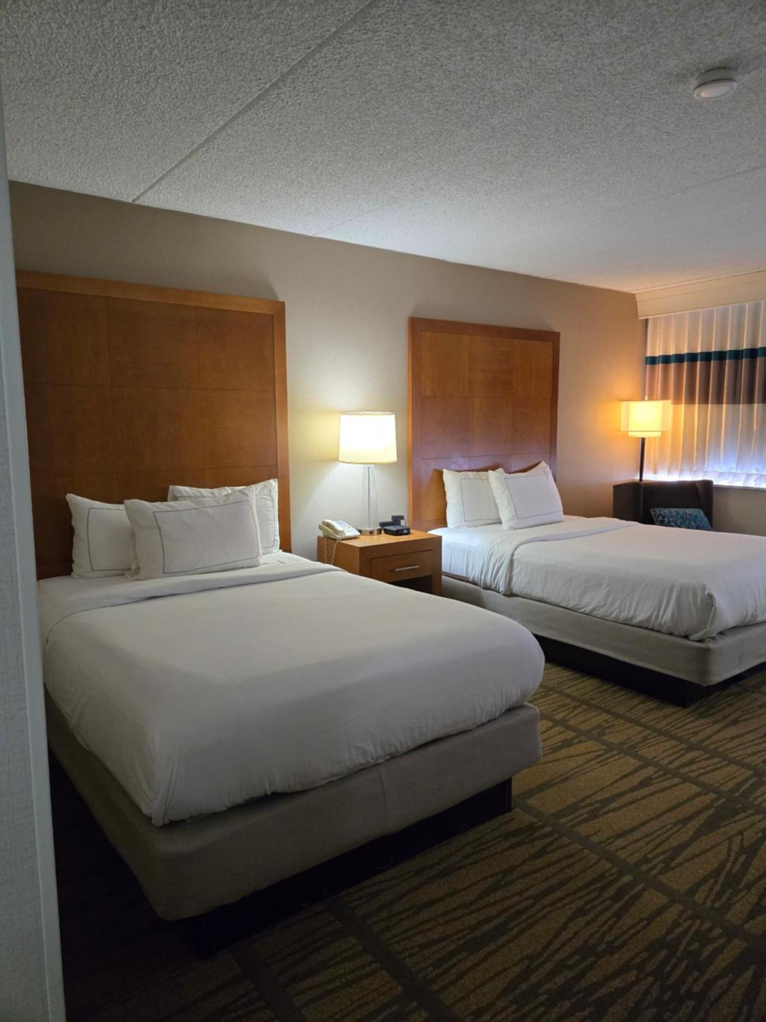 Doubletree By Hilton Rochester Henrietta Exterior photo